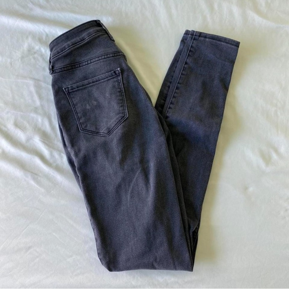 Black Skinny Jeans